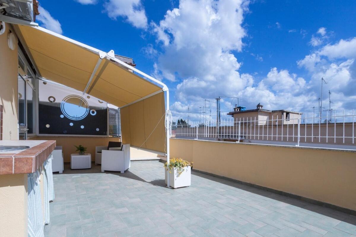 Attico 4m - Policlinico Gemelli E Vista Panoramica Apartment *